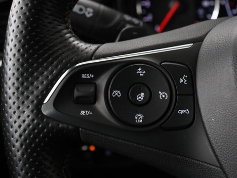 Opel Insignia Grand Sport 1.6 CDTI Innovation | OPC Line | Head-Up | Stoelventilatie | Leder | Massage | 360 camera | Carplay | AGR Stoel | Matrix LED | Navigatie | Stoel & stuurverwarming