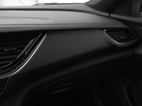 Opel Insignia Grand Sport 1.6 CDTI Innovation | OPC Line | Head-Up | Stoelventilatie | Leder | Massage | 360 camera | Carplay | AGR Stoel | Matrix LED | Navigatie | Stoel & stuurverwarming