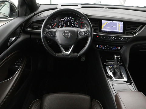 Opel Insignia Grand Sport 1.6 CDTI Innovation | OPC Line | Head-Up | Stoelventilatie | Leder | Massage | 360 camera | Carplay | AGR Stoel | Matrix LED | Navigatie | Stoel & stuurverwarming