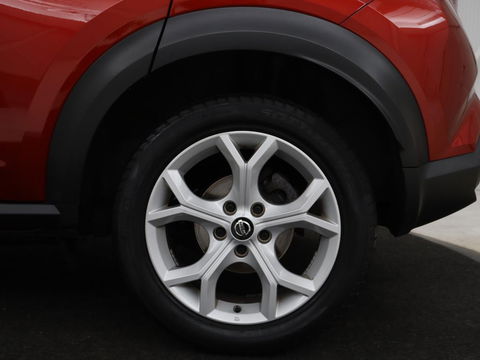 Nissan Juke 1.0 DIG-T N-Connecta | Carplay | Keyless | Navigatie | Full LED | Climate control | Parkeerhulp | Cruise control