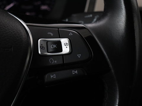 Volkswagen Passat 1.4 TSI R Line | Trekhaak | 360 camera | Stoelverwarming | Leder/Alcantara | Carplay | Adaptive cruise | Navigatie | Full LED | Virtual Cockpit
