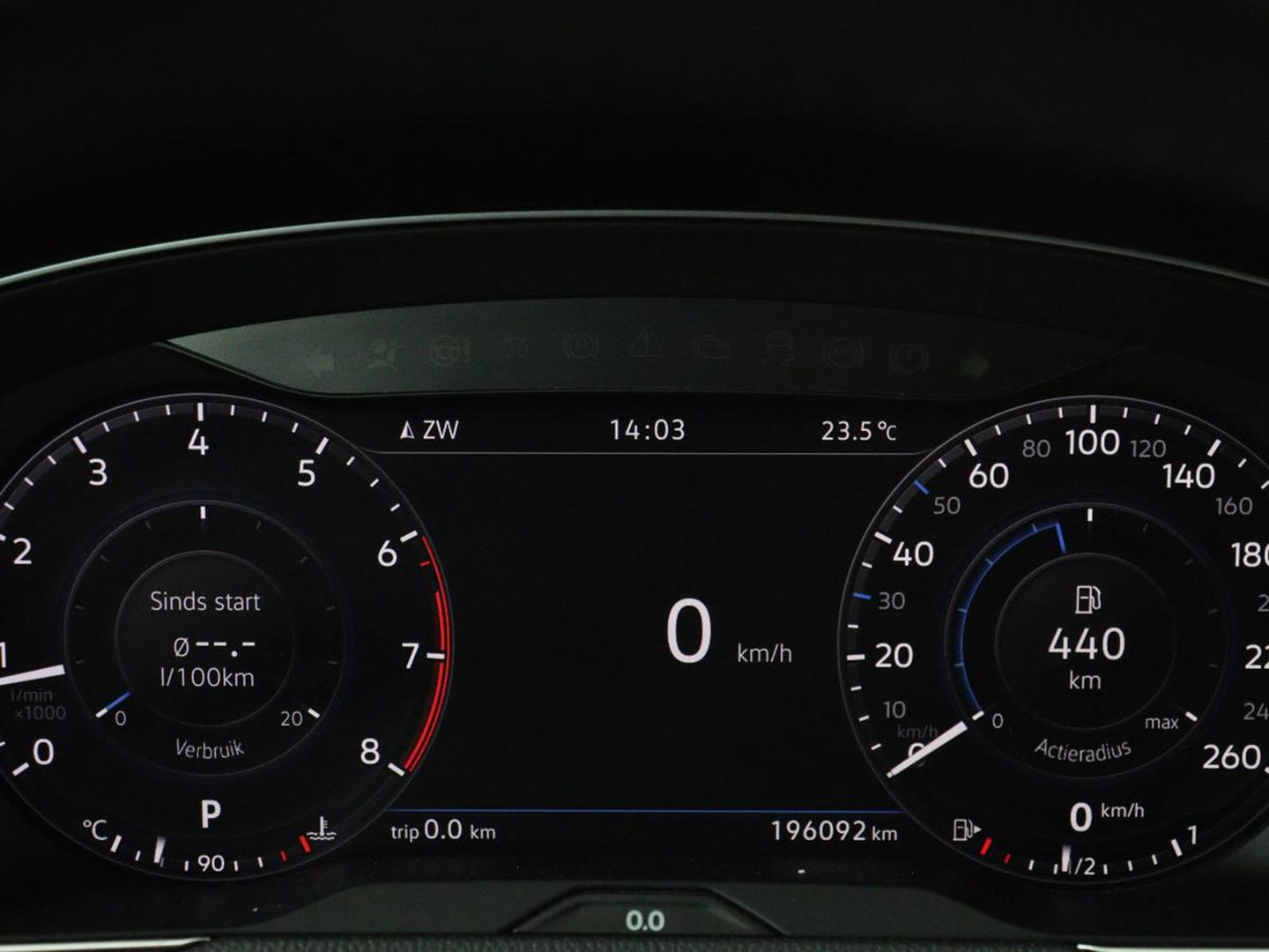 Volkswagen Passat 1.4 TSI R Line | Trekhaak | 360 camera | Stoelverwarming | Leder/Alcantara | Carplay | Adaptive cruise | Navigatie | Full LED | Virtual Cockpit