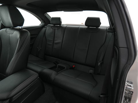 BMW 2 Serie Coupé 220d High Executive Aut. *FULL-LEATHER | XENON | NAVI-FULLMAP | HIFI-SOUND | SPORT-SEATS | KEYLESS | ECC | PDC | CRUISE | 17''ALU*