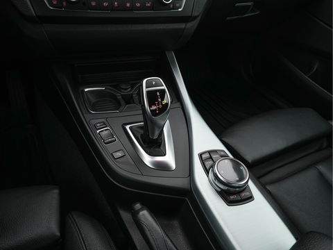 BMW 2 Serie Coupé 220d High Executive Aut. *FULL-LEATHER | XENON | NAVI-FULLMAP | HIFI-SOUND | SPORT-SEATS | KEYLESS | ECC | PDC | CRUISE | 17''ALU*