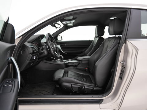 BMW 2 Serie Coupé 220d High Executive Aut. *FULL-LEATHER | XENON | NAVI-FULLMAP | HIFI-SOUND | SPORT-SEATS | KEYLESS | ECC | PDC | CRUISE | 17''ALU*
