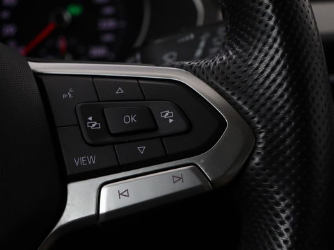 Volkswagen Passat 1.4 TSI PHEV GTE | Stoelverwarming | Trekhaak | Camera | Carplay | Massage | Matrix LED | Adaptive cruise | Navigatie