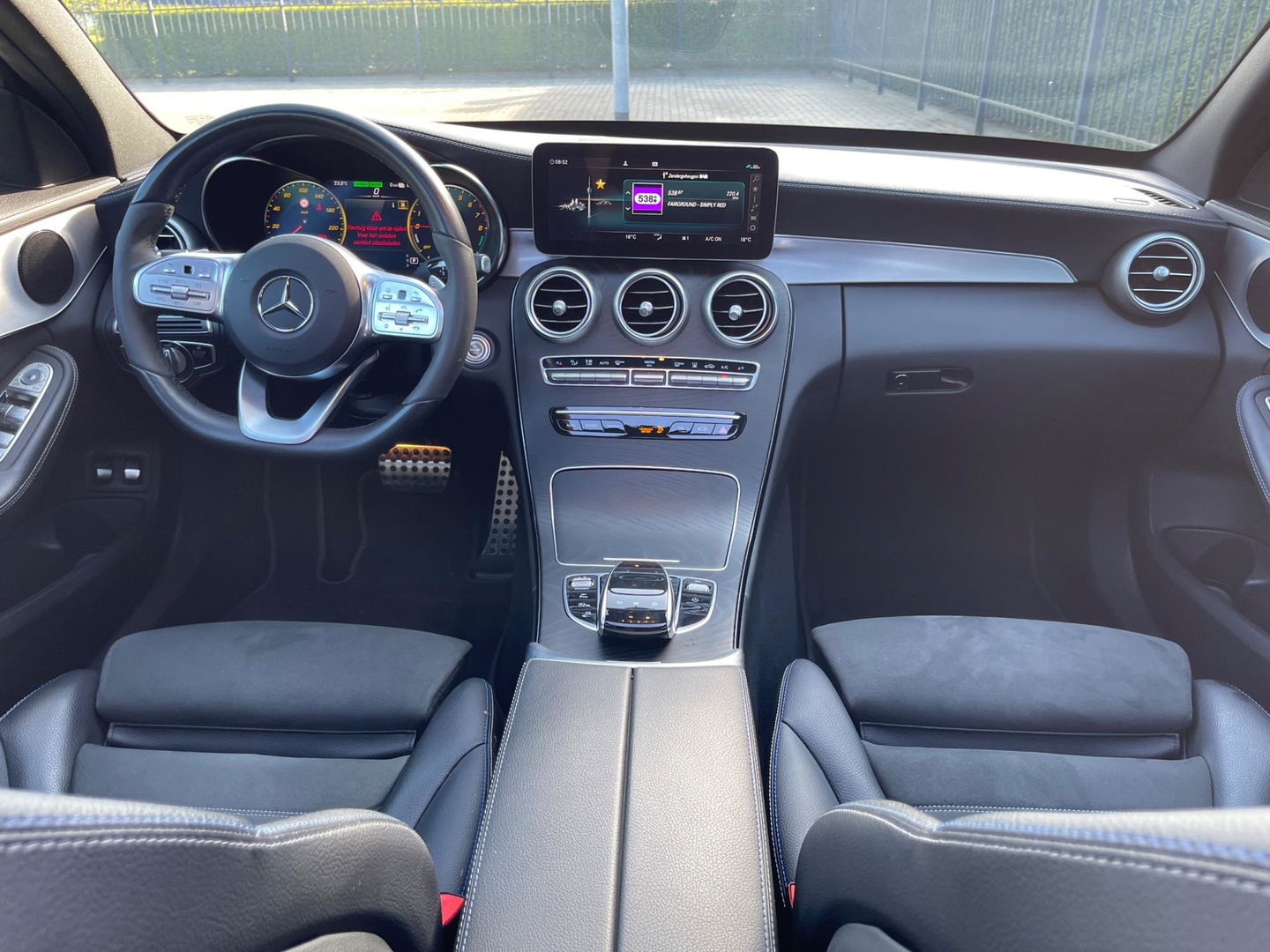 Mercedes-Benz C-Klasse Estate 300 e HYBRIDE AMG NIGHT-PAKKET PANORAMADAK 360" CAMERA TREKHAAK