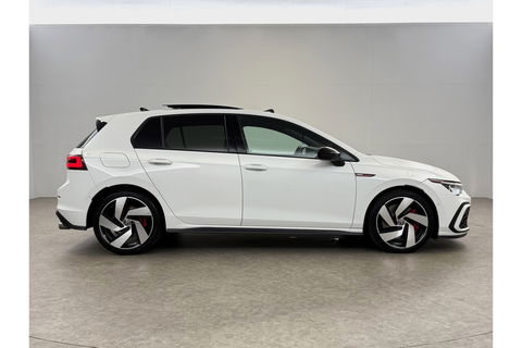 Volkswagen Golf 2.0 TSI GTI 245PK Pano | Harman-Kardon Audio | IQ | Sfeer LED Carplay Camera Head-up Virtual Clima Cruise Navi PDC 18''LMV