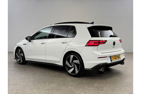 Volkswagen Golf 2.0 TSI GTI 245PK Pano | Harman-Kardon Audio | IQ | Sfeer LED Carplay Camera Head-up Virtual Clima Cruise Navi PDC 18''LMV