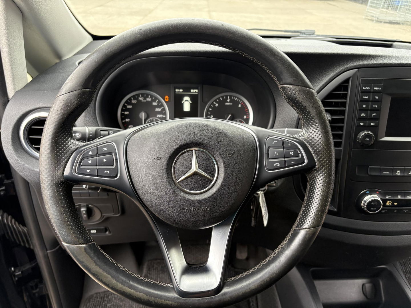 Mercedes-Benz Vito 119 CDI Lang | LED | 2x SCHUIF | LEDER |