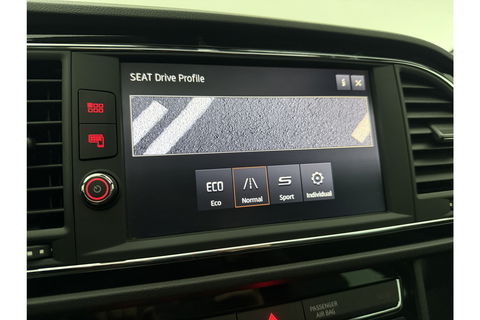 SEAT Leon 2.0 191PK TSI FR Pano Sfeer LED Virtual Carplay Camera Clima Cruise Navi PDC 18''LMV