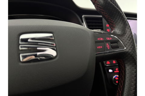 SEAT Leon 2.0 191PK TSI FR Pano Sfeer LED Virtual Carplay Camera Clima Cruise Navi PDC 18''LMV