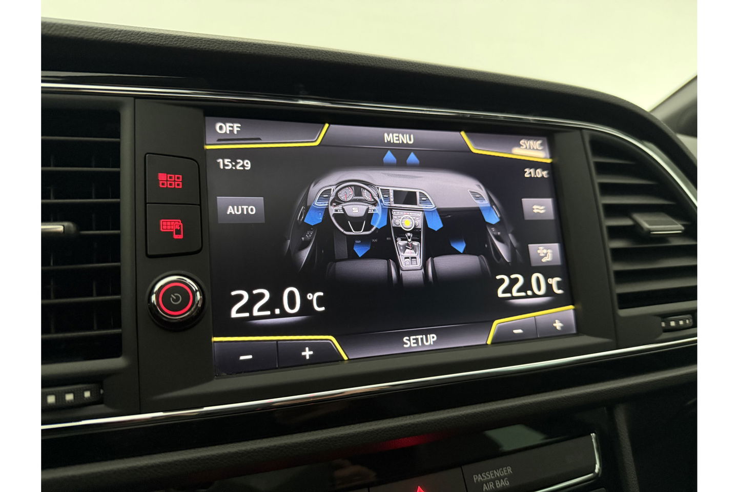 SEAT Leon 2.0 191PK TSI FR Pano Sfeer LED Virtual Carplay Camera Clima Cruise Navi PDC 18''LMV