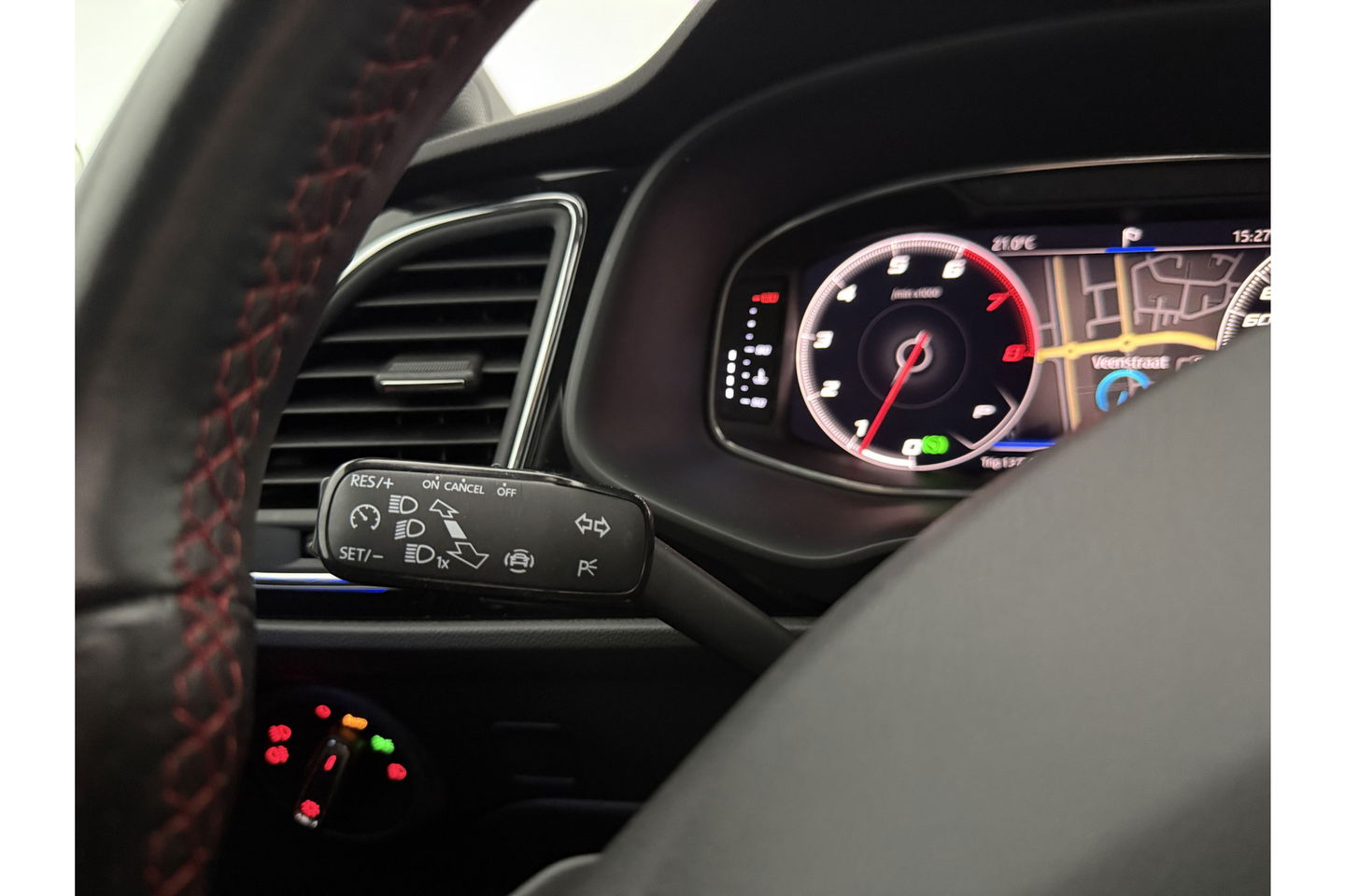 SEAT Leon 2.0 191PK TSI FR Pano Sfeer LED Virtual Carplay Camera Clima Cruise Navi PDC 18''LMV