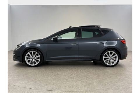 SEAT Leon 2.0 191PK TSI FR Pano Sfeer LED Virtual Carplay Camera Clima Cruise Navi PDC 18''LMV