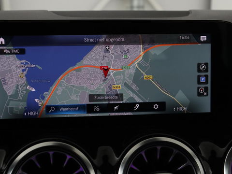 Mercedes-Benz B-Klasse 180 Business Solution Luxury | Leder | Stoelverwarming | Carplay | Sfeerverlichting | Camera | Widescreen | Full LED | Navigatie