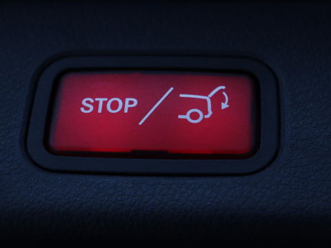 Mercedes-Benz B-Klasse 180 Business Solution Luxury | Leder | Stoelverwarming | Carplay | Sfeerverlichting | Camera | Widescreen | Full LED | Navigatie