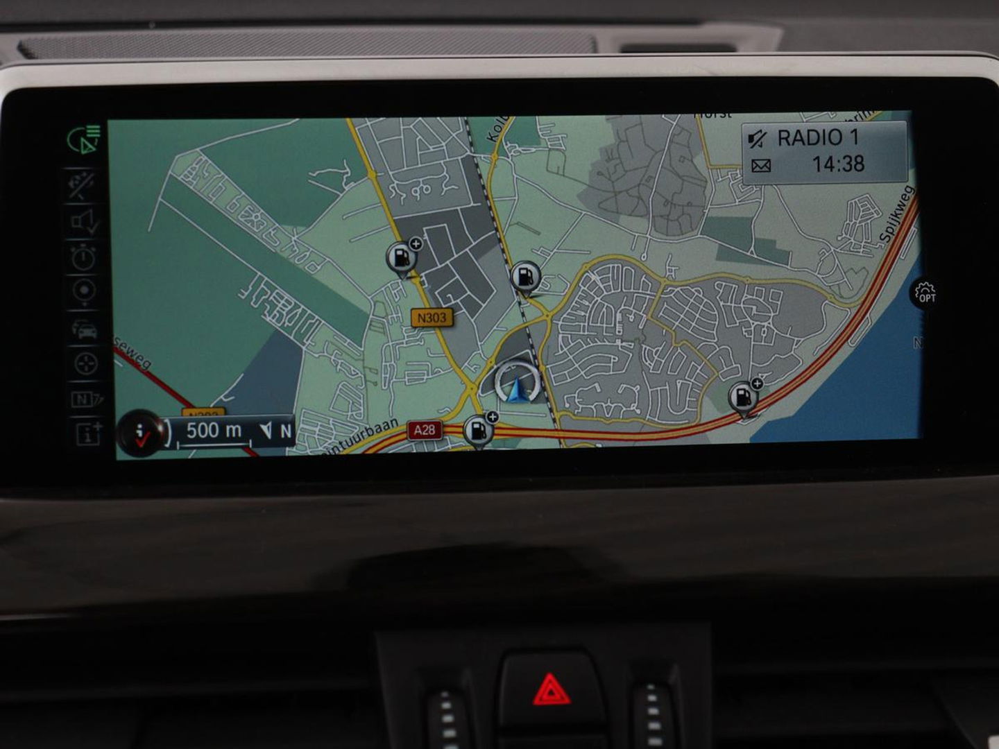 BMW X1 xDrive20i Executive | Sport Line | Adaptive cruise | Camera | Head-Up | Stoelverwarming | Full LED | Sportstoelen | Navigatie | Park Assist | Climate control