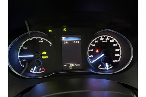 Toyota Yaris 1.5 Hybrid Dynamic LED Camera Clima Cruise Navi 15"LMV