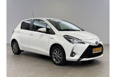 Toyota Yaris 1.5 Hybrid Dynamic LED Camera Clima Cruise Navi 15"LMV
