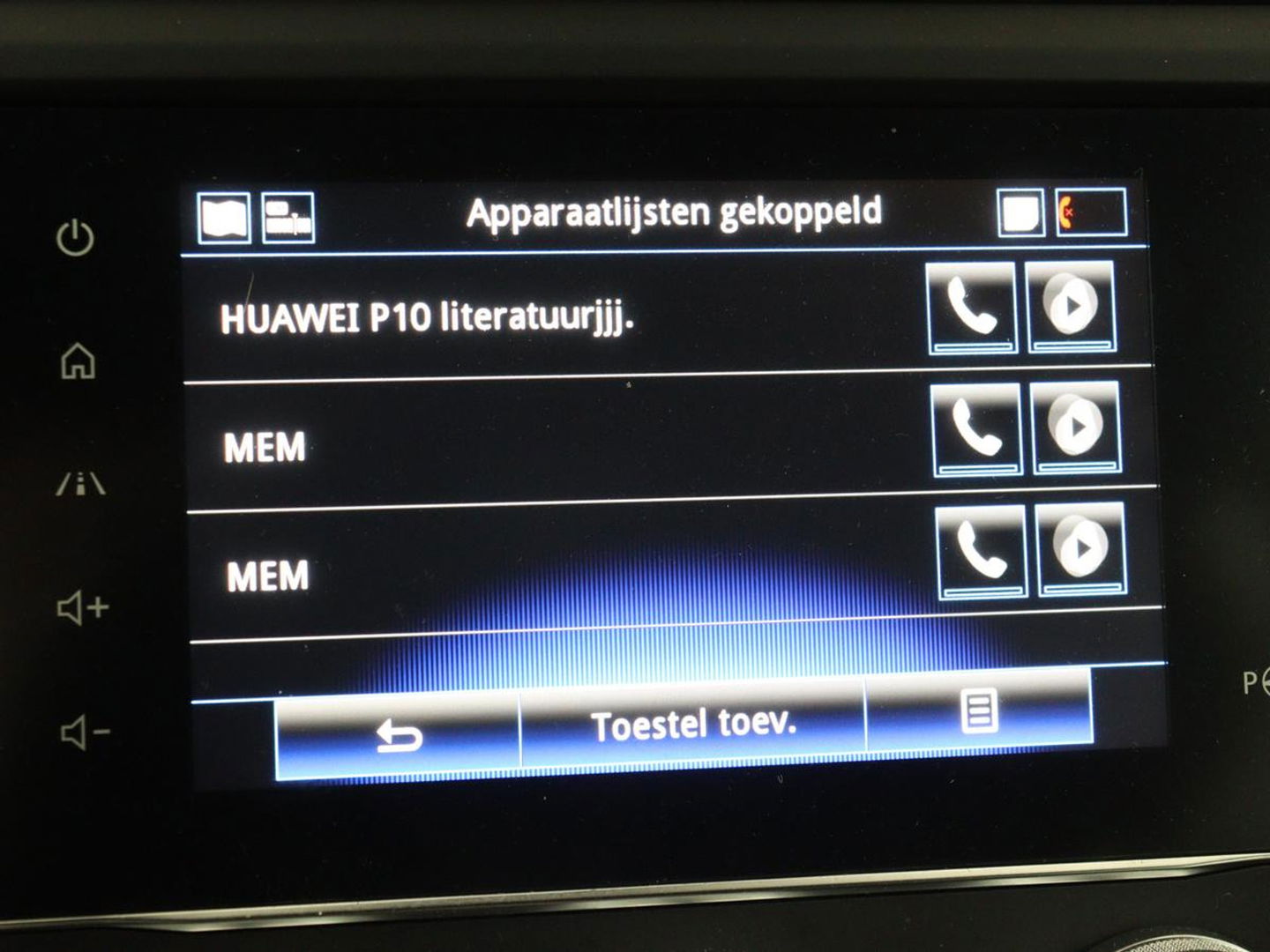 Renault Kadjar 1.3 TCe Black Edition | Stoelverwarming | Carplay | Keyless | Camera | Leder/Alcantara | Full LED | Half leder | Bose Sound | Climate control