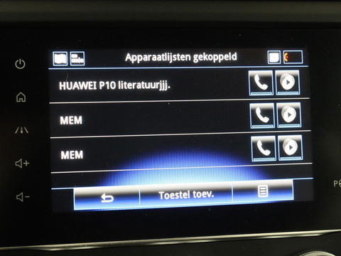 Renault Kadjar 1.3 TCe Black Edition | Stoelverwarming | Carplay | Keyless | Camera | Leder/Alcantara | Full LED | Half leder | Bose Sound | Climate control