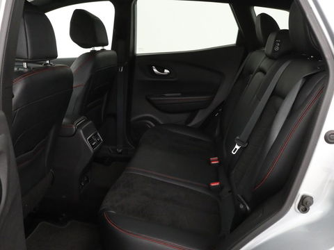 Renault Kadjar 1.3 TCe Black Edition | Stoelverwarming | Carplay | Keyless | Camera | Leder/Alcantara | Full LED | Half leder | Bose Sound | Climate control