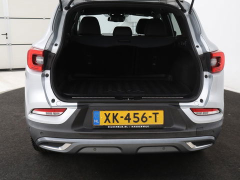 Renault Kadjar 1.3 TCe Black Edition | Stoelverwarming | Carplay | Keyless | Camera | Leder/Alcantara | Full LED | Half leder | Bose Sound | Climate control