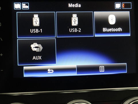 Renault Kadjar 1.3 TCe Black Edition | Stoelverwarming | Carplay | Keyless | Camera | Leder/Alcantara | Full LED | Half leder | Bose Sound | Climate control
