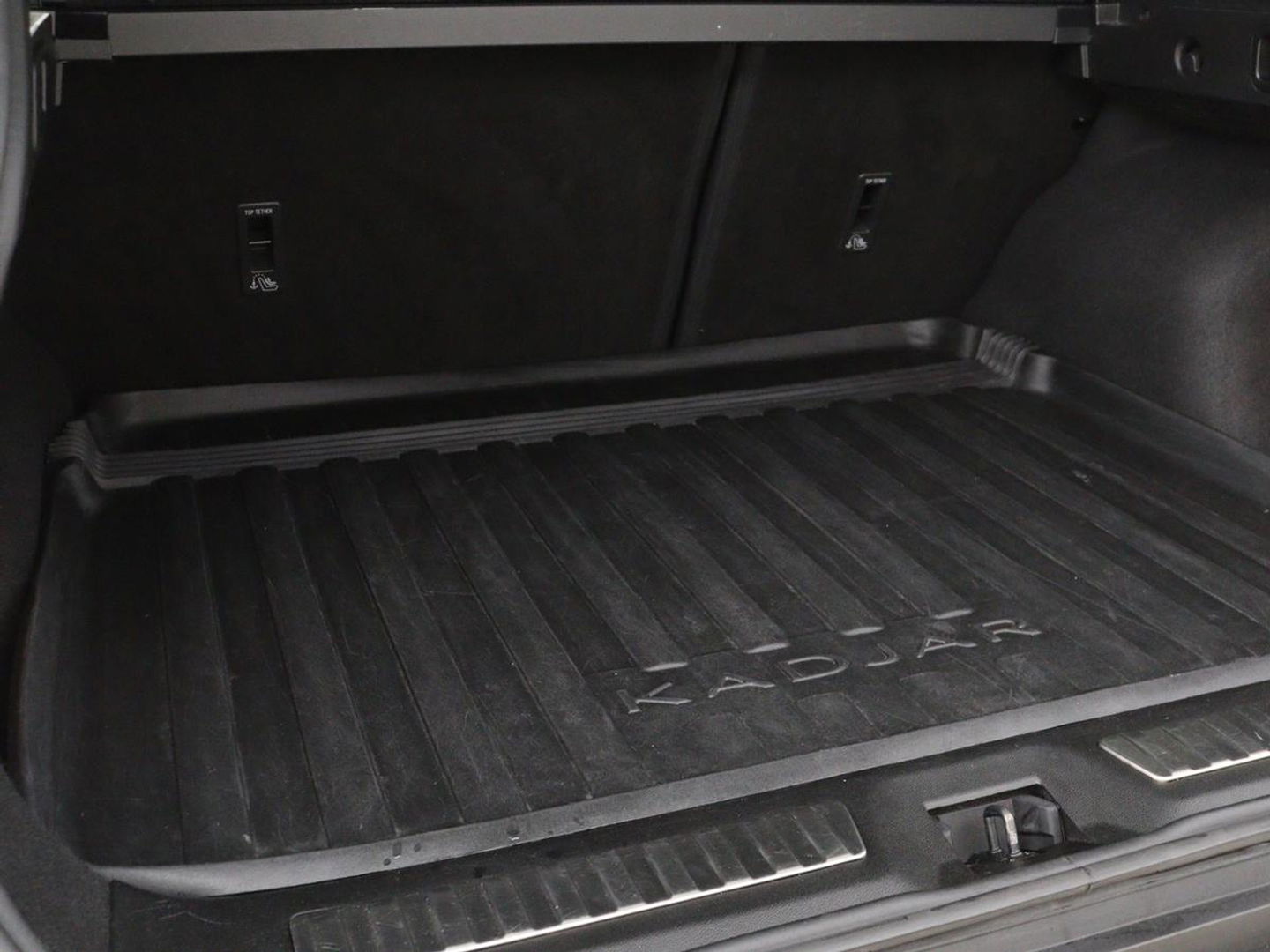Renault Kadjar 1.3 TCe Black Edition | Stoelverwarming | Carplay | Keyless | Camera | Leder/Alcantara | Full LED | Half leder | Bose Sound | Climate control