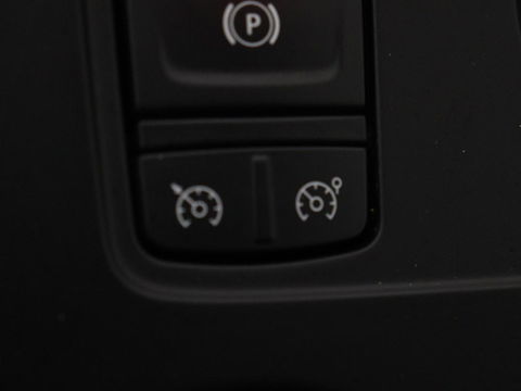 Renault Kadjar 1.3 TCe Black Edition | Stoelverwarming | Carplay | Keyless | Camera | Leder/Alcantara | Full LED | Half leder | Bose Sound | Climate control