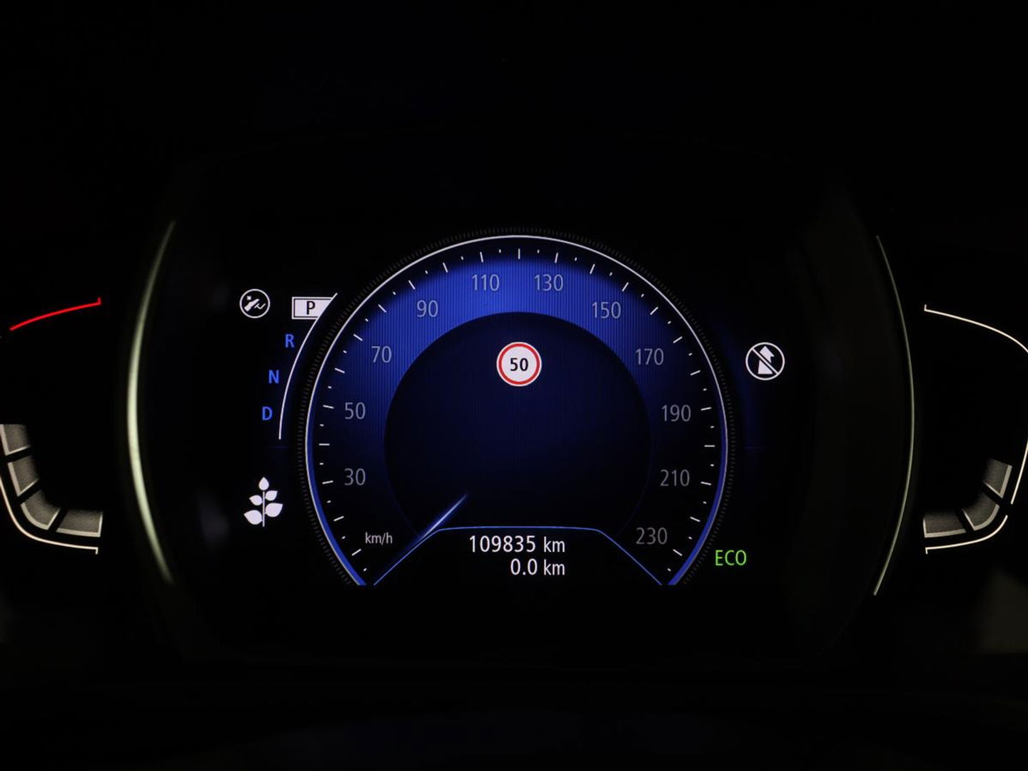 Renault Kadjar 1.3 TCe Black Edition | Stoelverwarming | Carplay | Keyless | Camera | Leder/Alcantara | Full LED | Half leder | Bose Sound | Climate control