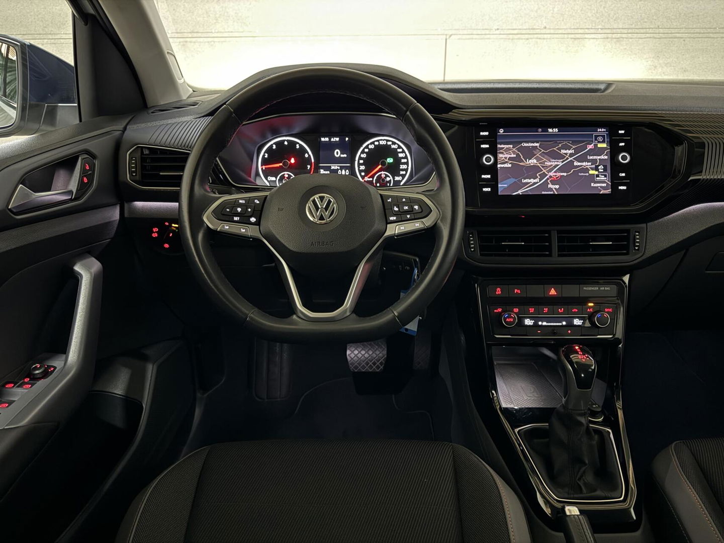 Volkswagen T-Cross 1.0 TSI Design Edition DSG Carplay ACC NAP