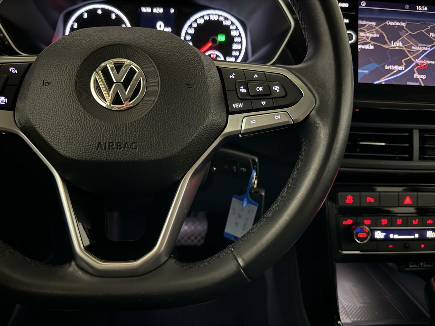 Volkswagen T-Cross 1.0 TSI Design Edition DSG Carplay ACC NAP