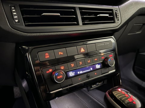 Volkswagen T-Cross 1.0 TSI Design Edition DSG Carplay ACC NAP
