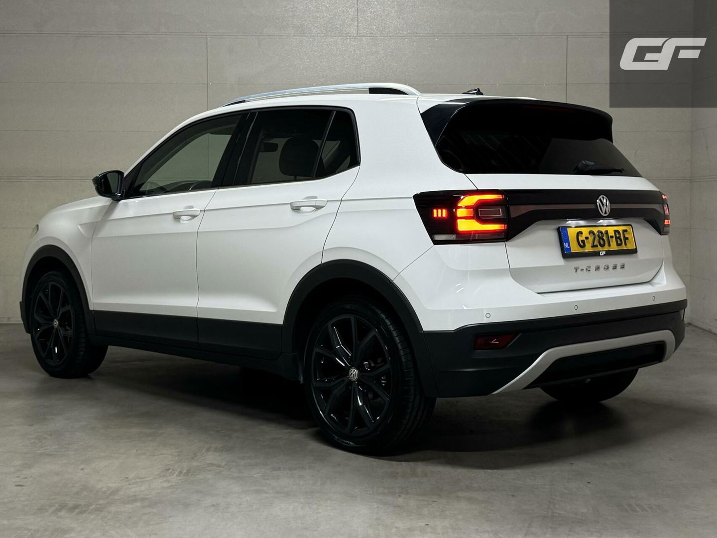 Volkswagen T-Cross 1.0 TSI Design Edition DSG Carplay ACC NAP