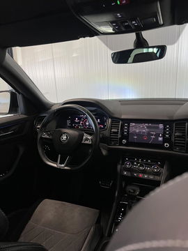 Škoda Kodiaq 1.5 TSI Sportline Pano Virtual 7 Pers Trekhaak