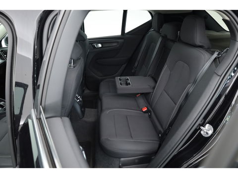 Volvo XC40 T5 Recharge Inscription Expression | Trekhaak | Pilot Assist | ACC | Camera | Stoel + stuurverw. |