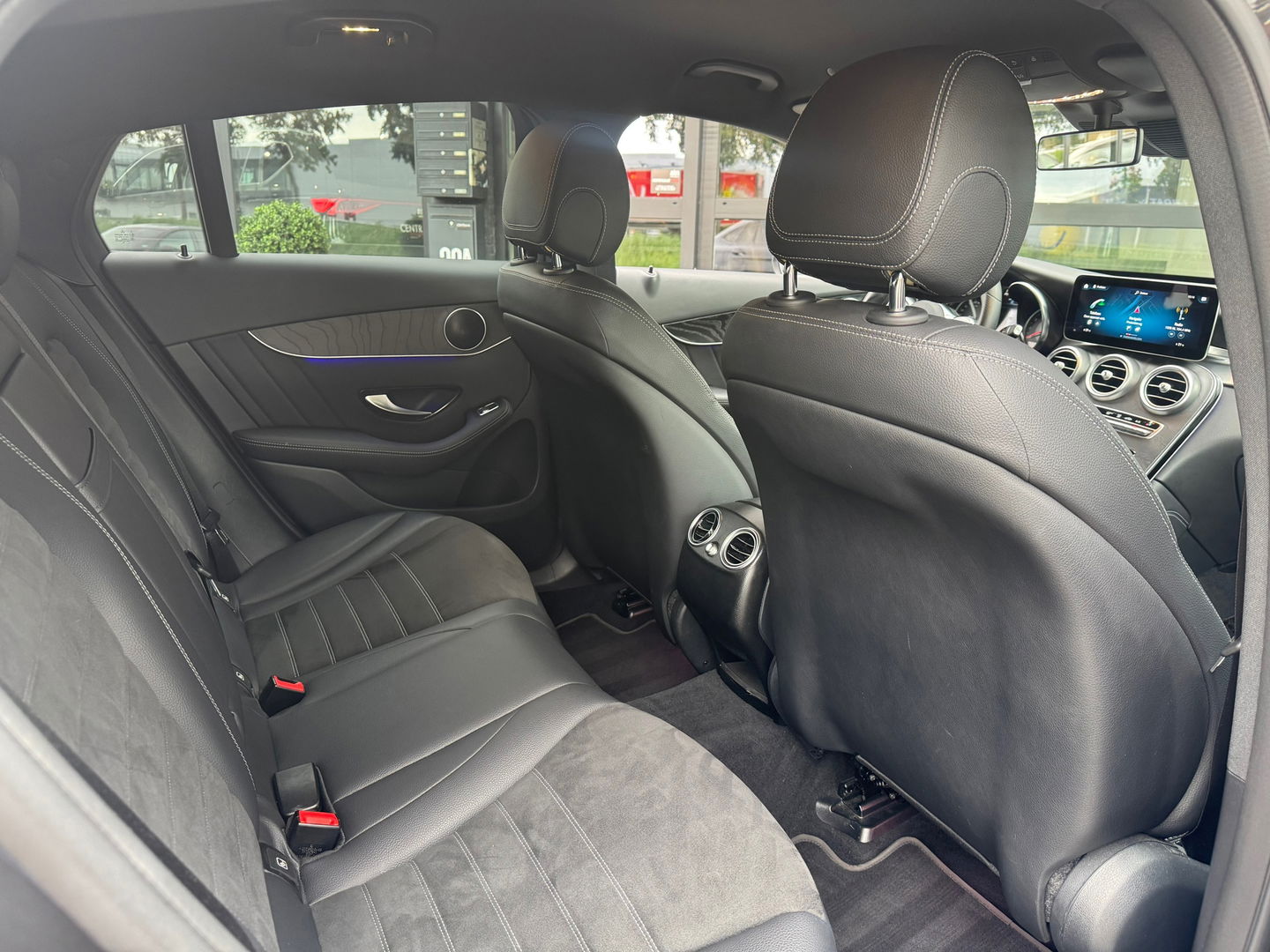 Mercedes-Benz GLC Coupé 300e 4MATIC AMG 320PK|360Camera|Keyless|Leder|Carplay|Navi|Ambient Light