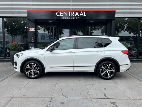 SEAT Tarraco 1.4 TSI e-Hybrid PHEV FR 245PK|Pano|Memory|Camera|ACC|Keyless|Carplay|Ambient Light
