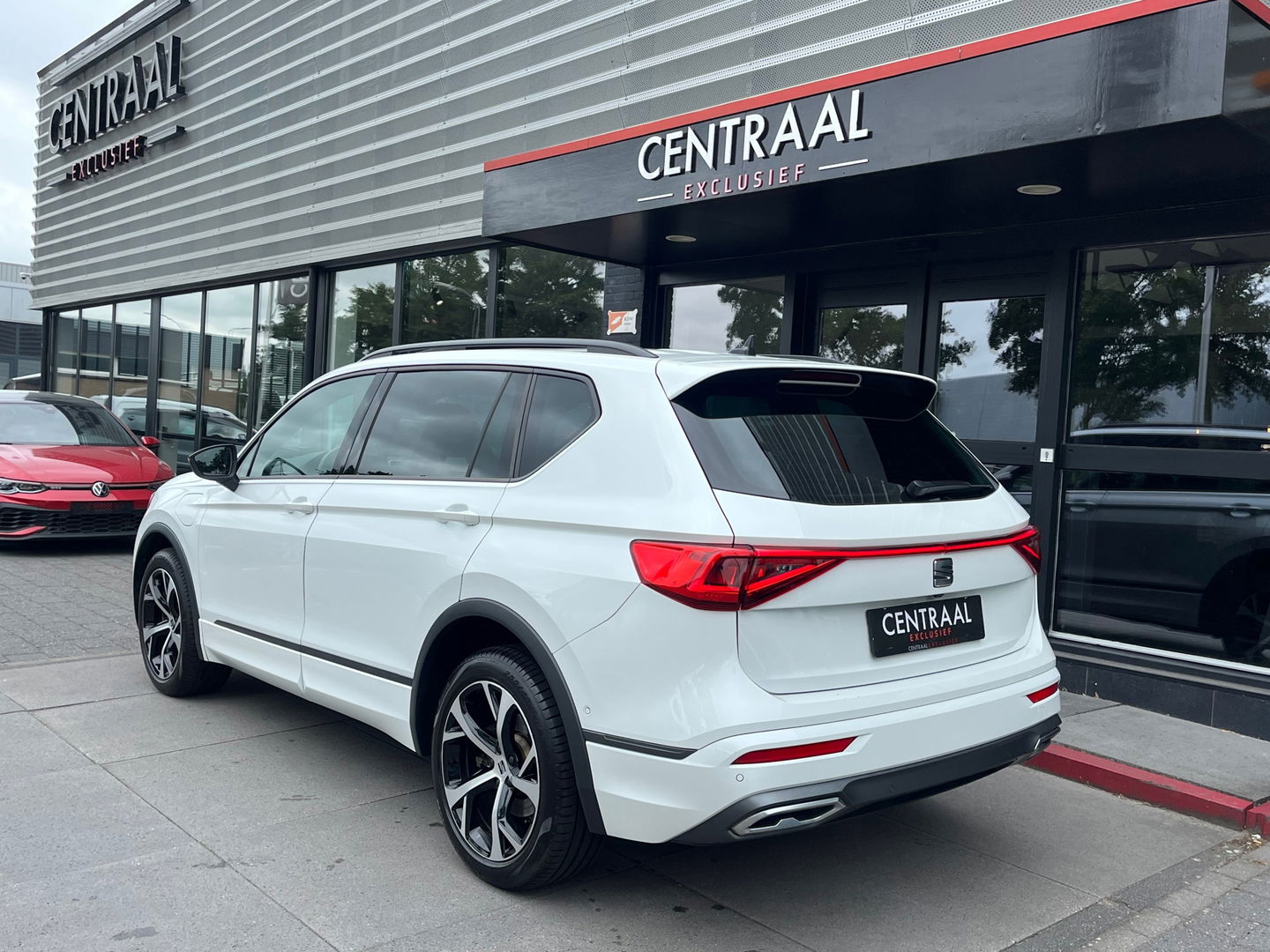 SEAT Tarraco 1.4 TSI e-Hybrid PHEV FR 245PK|Pano|Memory|Camera|ACC|Keyless|Carplay|Ambient Light