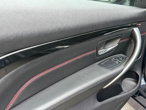 BMW 4 Serie Coupé 420i High Exe Sportline|Pdc|Keyless|Leder|Cruise Control|Stoelverwarming|Navi|NL-Auto|184PK