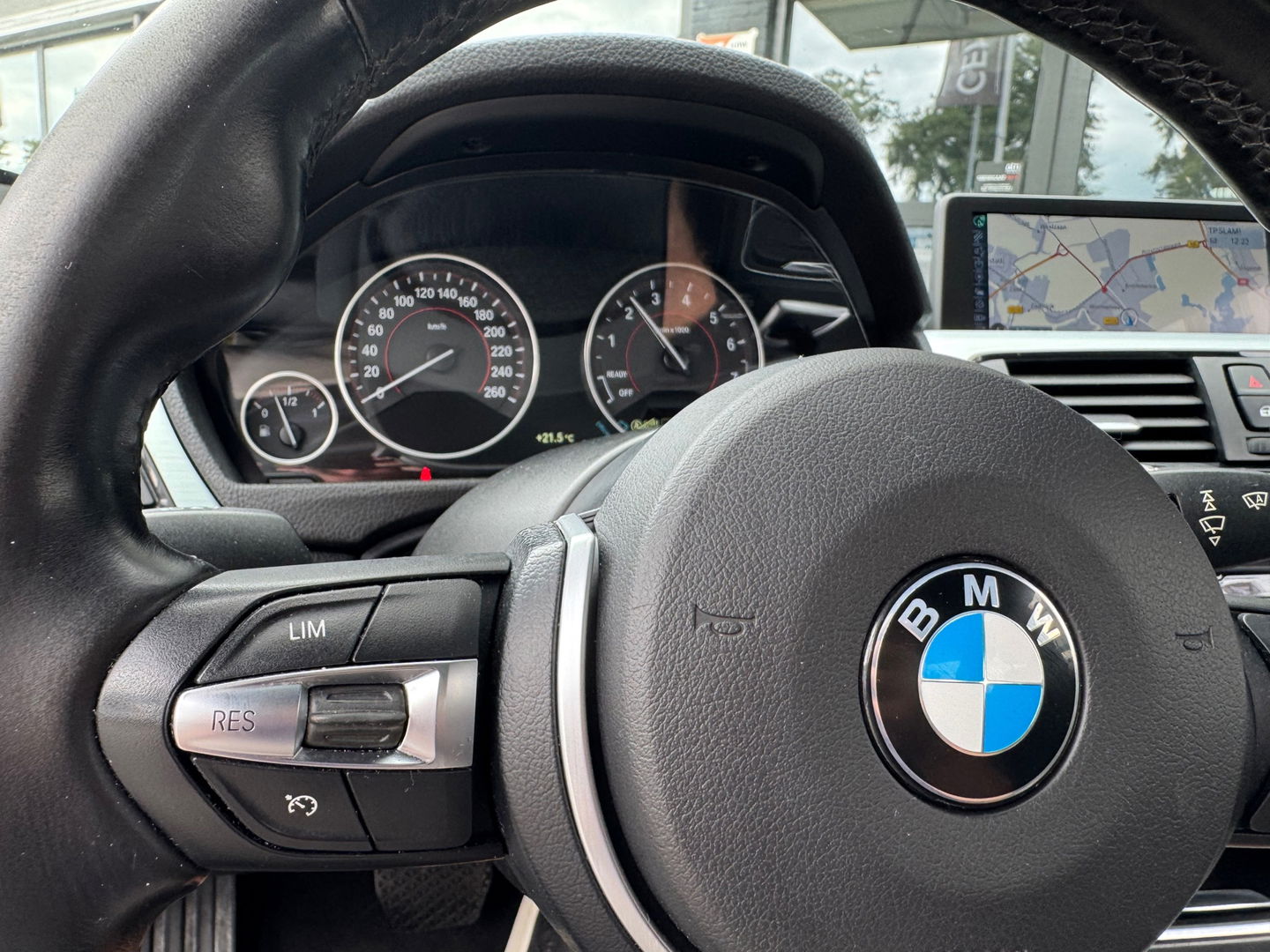 BMW 4 Serie Coupé 420i High Exe Sportline|Pdc|Keyless|Leder|Cruise Control|Stoelverwarming|Navi|NL-Auto|184PK