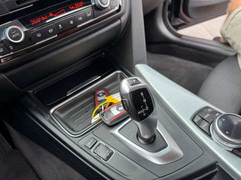 BMW 4 Serie Coupé 420i High Exe Sportline|Pdc|Keyless|Leder|Cruise Control|Stoelverwarming|Navi|NL-Auto|184PK