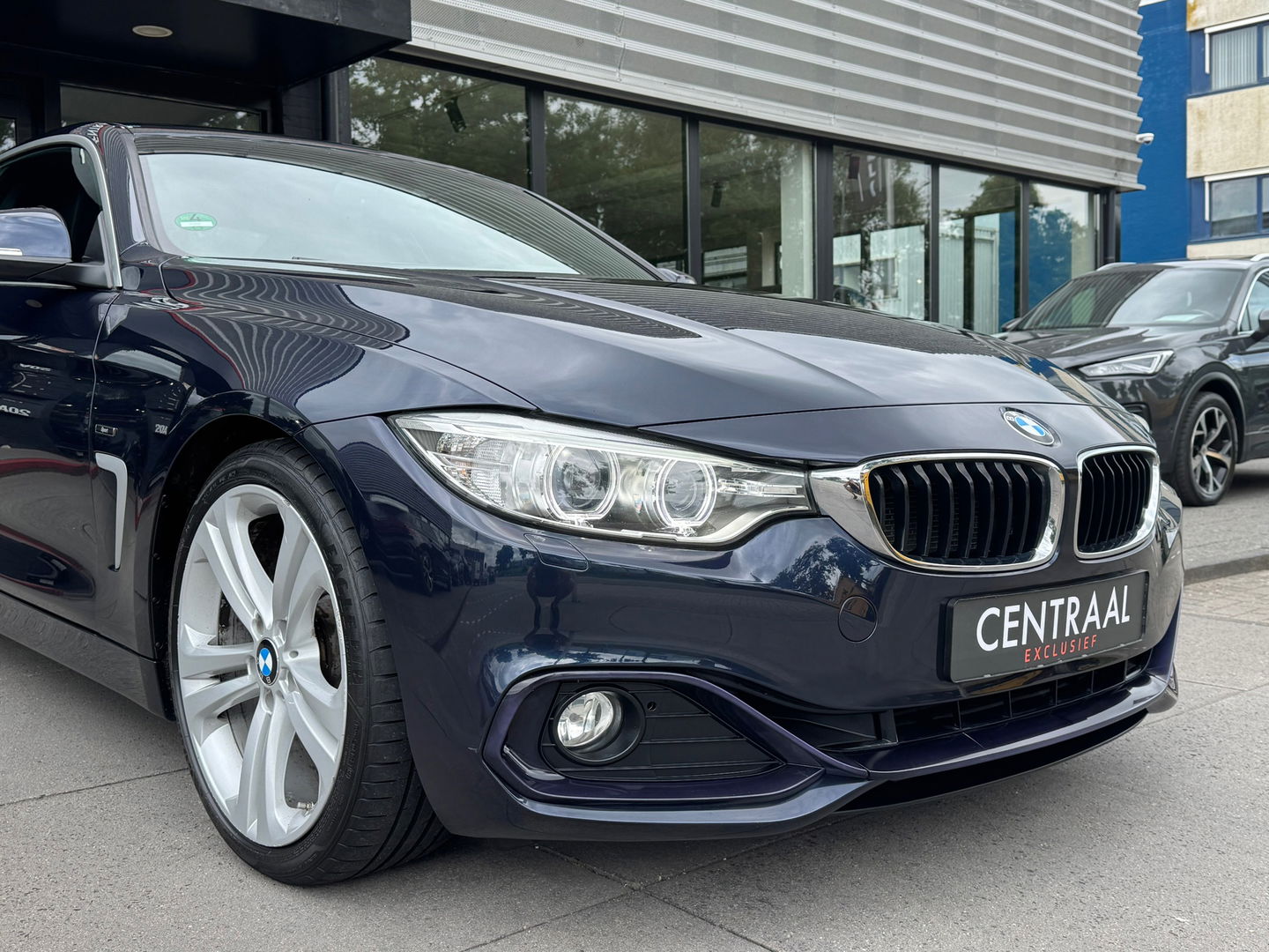 BMW 4 Serie Coupé 420i High Exe Sportline|Pdc|Keyless|Leder|Cruise Control|Stoelverwarming|Navi|NL-Auto|184PK