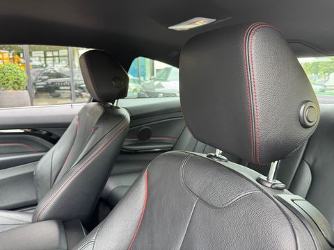 BMW 4 Serie Coupé 420i High Exe Sportline|Pdc|Keyless|Leder|Cruise Control|Stoelverwarming|Navi|NL-Auto|184PK