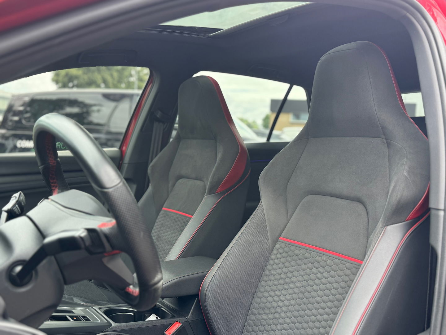 Volkswagen Golf GTI Clubsport 2.0 TSI 300PK|Pano|Camera|IQ Light|ACC|Carplay|Ambient Light