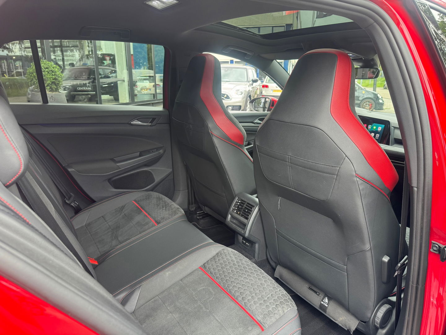 Volkswagen Golf GTI Clubsport 2.0 TSI 300PK|Pano|Camera|IQ Light|ACC|Carplay|Ambient Light