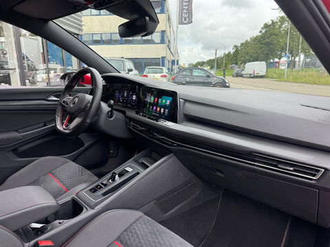 Volkswagen Golf GTI Clubsport 2.0 TSI 300PK|Pano|Camera|IQ Light|ACC|Carplay|Ambient Light