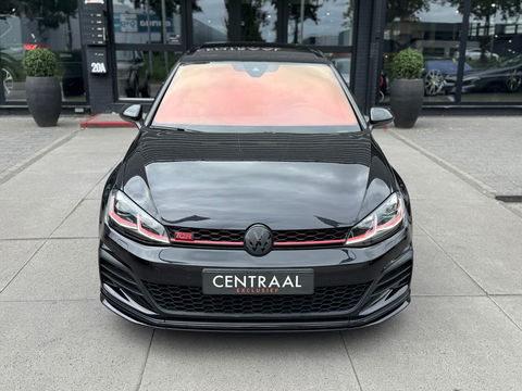 Volkswagen Golf GTI TCR 2.0 TSI 300PK|Pano|Akrapovic|Dynaudio|Leder|ACC|Carplay|Keyless|Camera